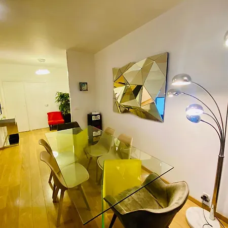 Superbe Tour Eiffel Mirabeau Apartmán *