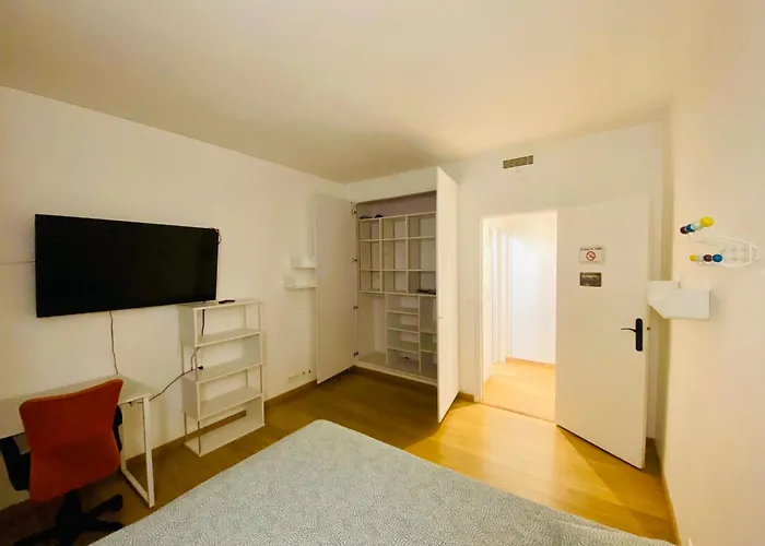 Superbe Tour Eiffel Mirabeau Apartment Paris