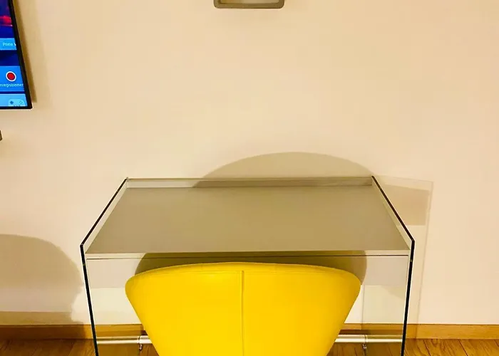 Superbe Tour Eiffel Mirabeau